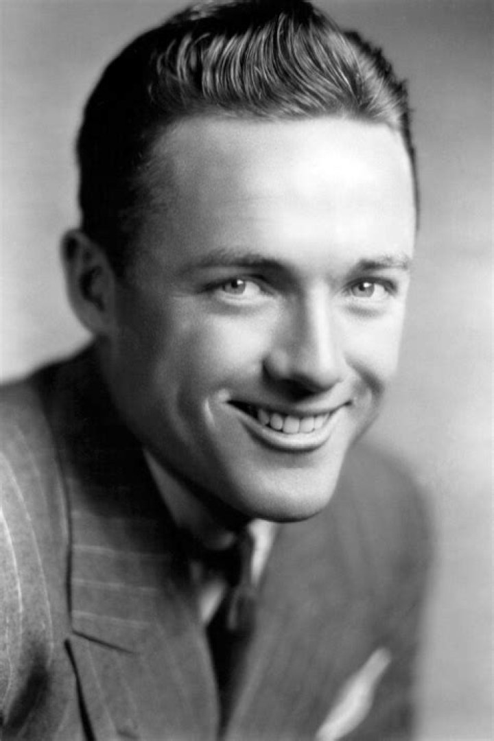 Frank Albertson