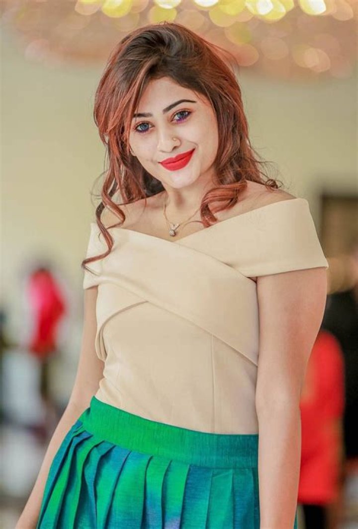 Piumi Hansamali